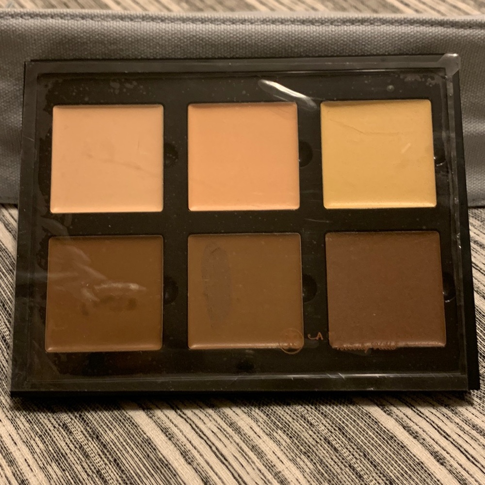 Anastasia Beverly Hills Cream Contour Kit